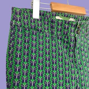 Anthropologie The Essential Slim Trousers Pants
Novelty Butterfly Print Size 2